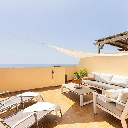 3 Bedroom With Private Rooftop Terrace Apartment Nerja